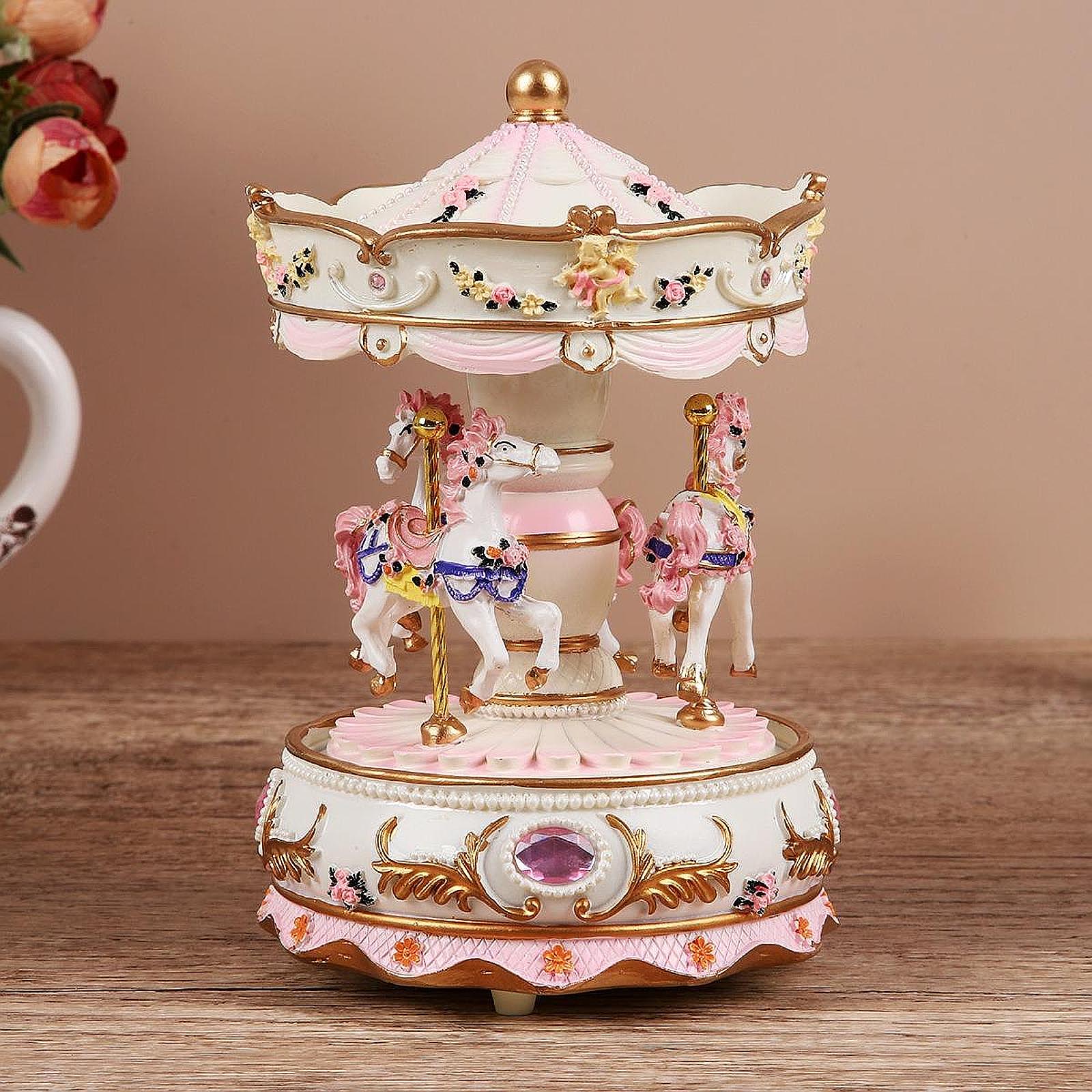 Handcrafted Resin Carousel Mus - огляд і ціна Snow Globe Musical