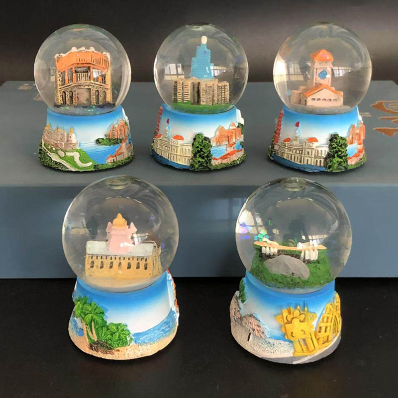 Exquisite Vietnamese Regional  - огляд і ціна Snow Globe Musical