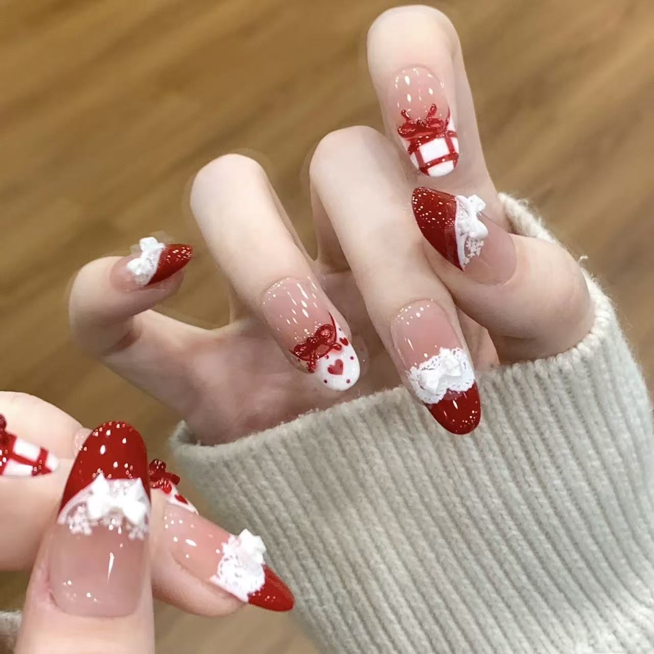 10pcs Handmade Press on Nails  - огляд і ціна Christmas Throw Blanket